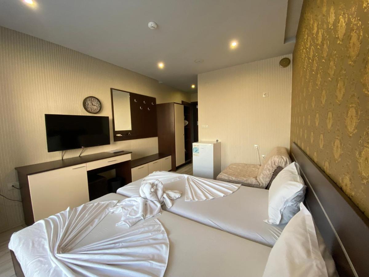 Paradiso B 210 Private Sea View