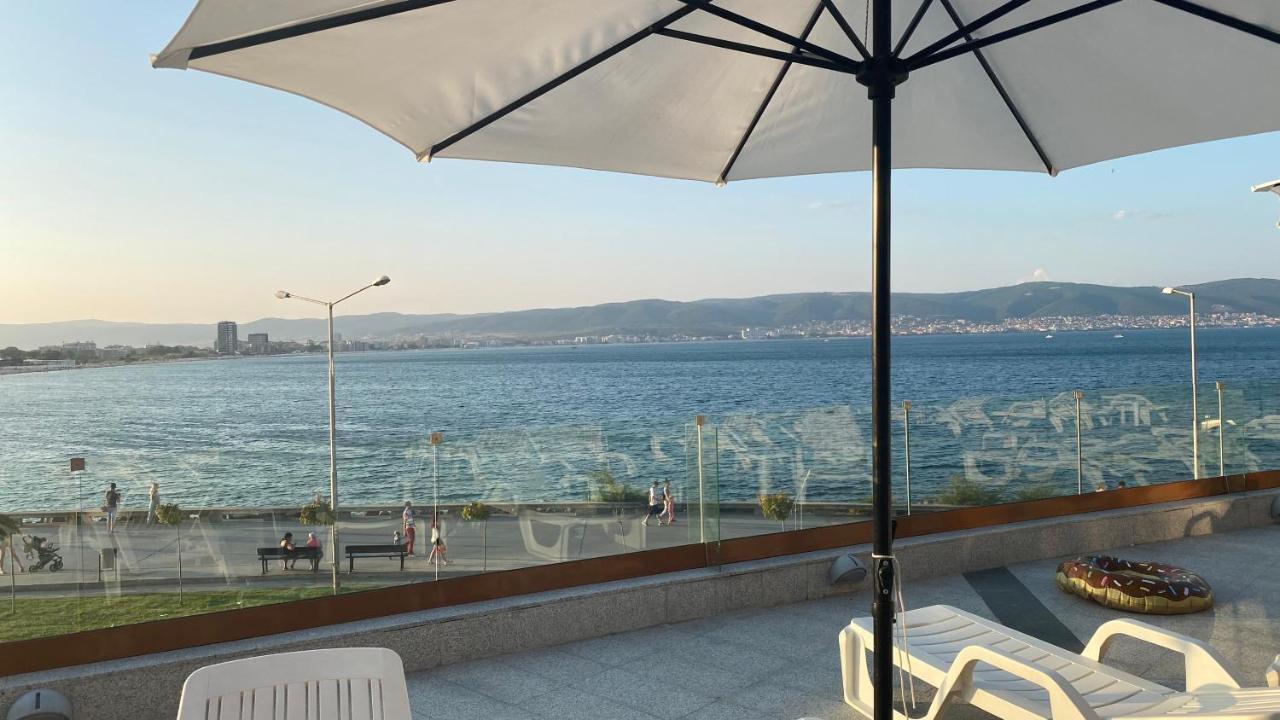Paradiso B 210 Private Sea View Apartment