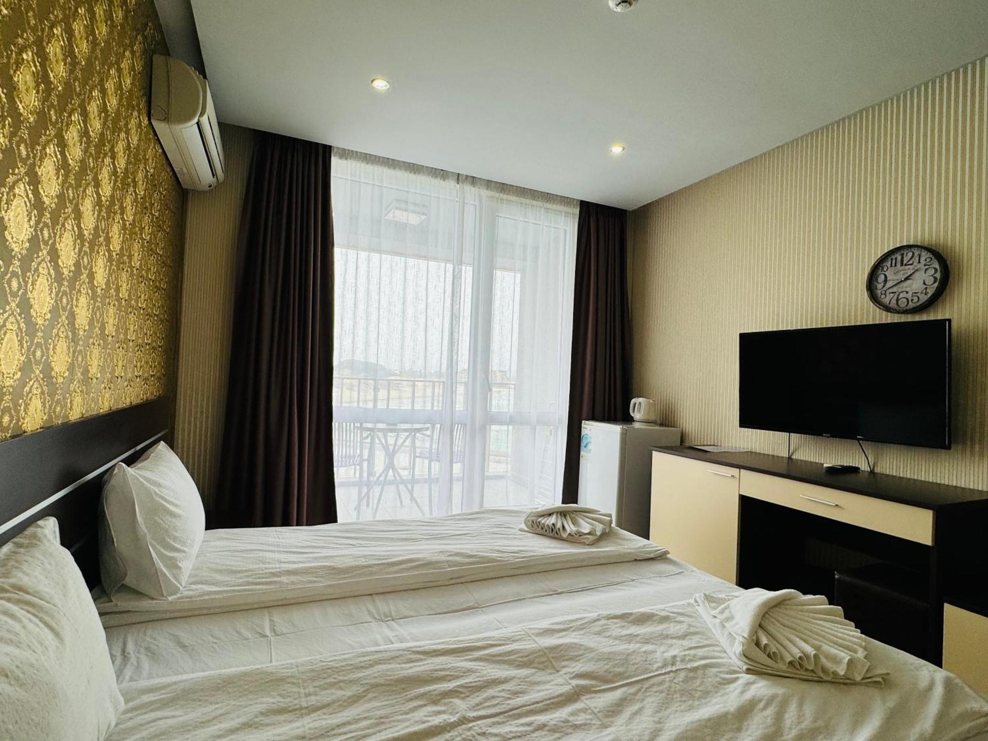 Apartment Paradiso B 210 Private Sea View